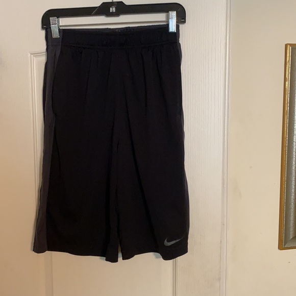 Men’s Training Shorts - Picture 5 of 6